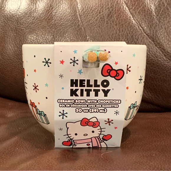 Hello Kitty in Christmas Tree Dress with Gifts 20oz Ceramic Noodle Bowl Set - Picture 6 of 10